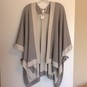 🌬Apt 9 Reversible Cape NWT